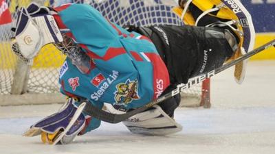 New Belfast Giants netminder Garrett Zemlak produced a man-of-the-match display against his old club Fife