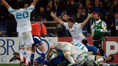 Italy 23-18 France