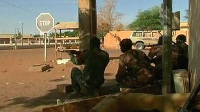 Soldiers in Mali town of Gao
