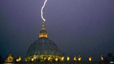 Lightning strikes St Peter"s dome at the Vatican