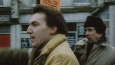 Simon Hughes on 1983 campaign trail