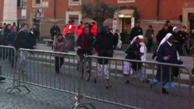 Nuns run to St Peter's Square