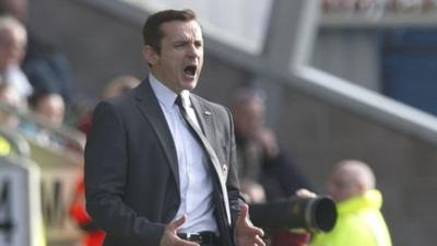 St Mirren manager Danny Lennon