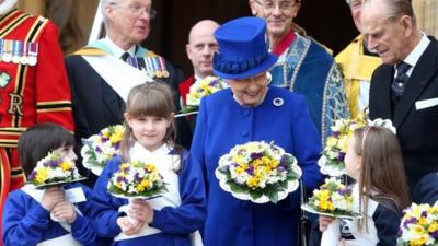 Queen at Maundy service in Oxford