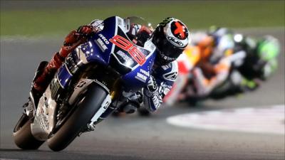 Jorge Lorenzo leads in Qatar