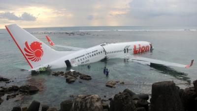 The crashed jet lies in the sea off Denpasar, Bali, 13 April