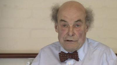 Prof Heinz Wolff