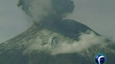 Popocatepetl spewing smoke