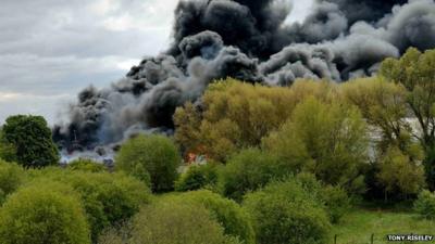 Greenfield factory fire - photo by Tony Riseley