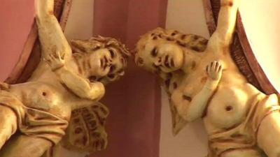 Ornamental angels at the Cuban National Ballet School