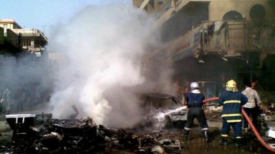 Firefighters extinguish car bomb blaze, Baghdad (27 May)