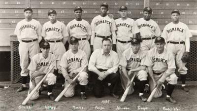 The Bismarcks team photo 1935