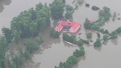 Homes submerged by floodwate