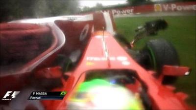 Felipe Massa crashes during qualifying
