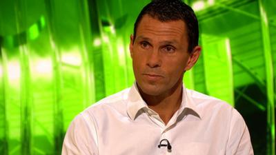 Gus Poyet on set