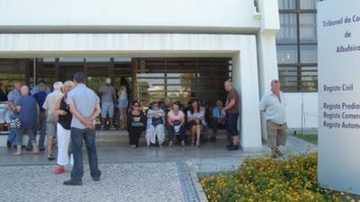 Those arrested await their court appearance in Albufeira