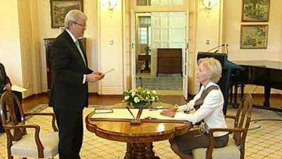 Kevin Rudd is sworn in as the new Australian prime minister