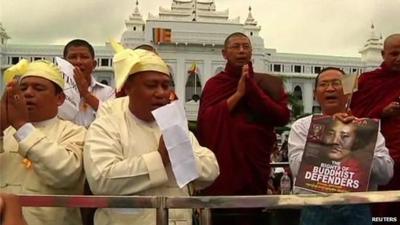 Buddhist monks protesting in central Yangon