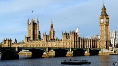 The sun rises at the Houses of Parliament