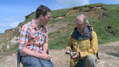 Martin meets a fossil finder on 'Dinosaur Island'.