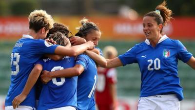 Italy 2-1 Denmark