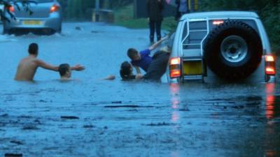 Family rescued from flooding in Hockley