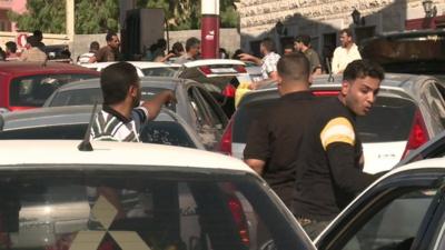 Tensions at Gaza filling station over petrol shortage