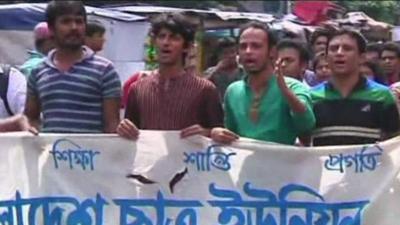 Protesters in Dhaka