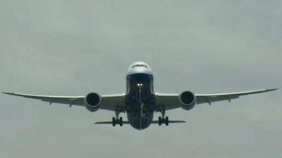 787-9 takes off on maiden flight