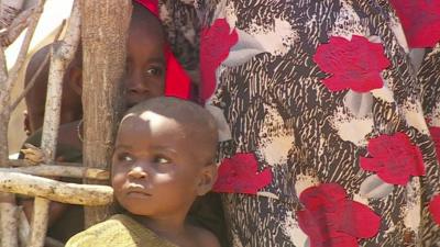 Children living in a rubbish dump in Kismayo