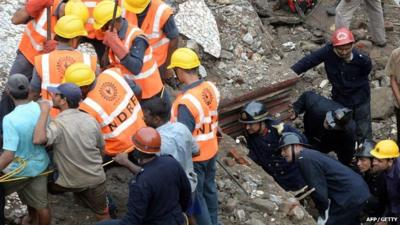 Search for survivors in collapsed building in Mumbai