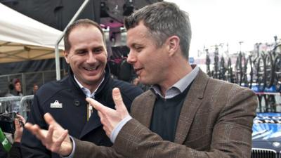 Michele Acquarone (left) with Crown Prince Frederik of Denmark during last year's Giro D'Italia