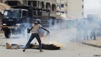 Police officer in Mombasa