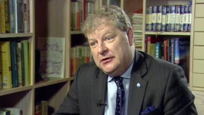 Angus Robertson