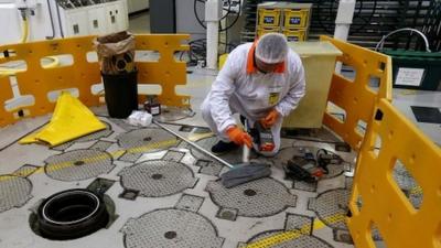 Safety monitor at Hinkley Point