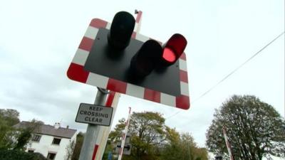 Level crossing at Four Lanes End crossing near Ormskirk, Lancs