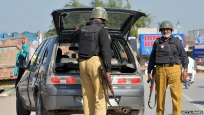 Pakistani police in Peshawar