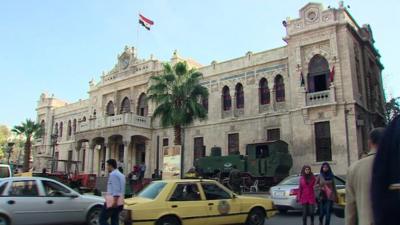 Damascus building hit in blast