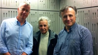 Anita Lasker-Wallfisch with her family in 2005