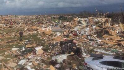 Tornado damage in Peoria, Illinois