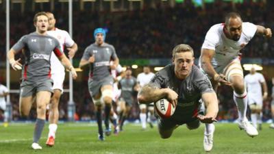 Owen Williams scores for Wales