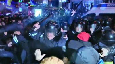 Kiev protest clashes