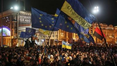 Supporters of the Ukraine EU deal in Kiev