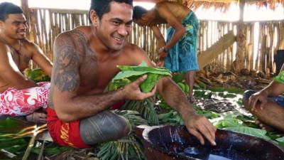 Samoan rugby sevens team enjoy the Sunday meal