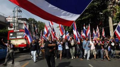 Thousands of anti-government protesters march in Bangkok