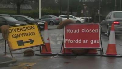 road closed sign