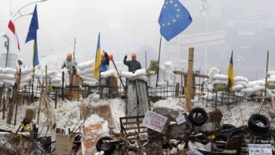 Protesters in Kiev centre