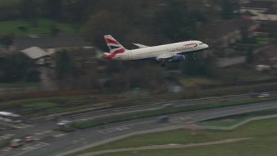 Plane lands at Heathrow