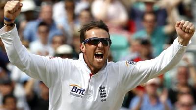 BBC Sport's Dan Roan reports on the retirement of England off-spinner Graeme Swann