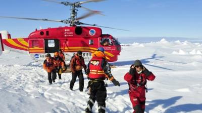 Chinese rescue helicopter